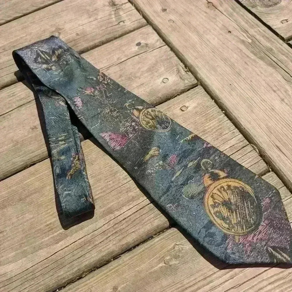 Vintage Christian Dior clock design men's tie - Picture 7 of 12